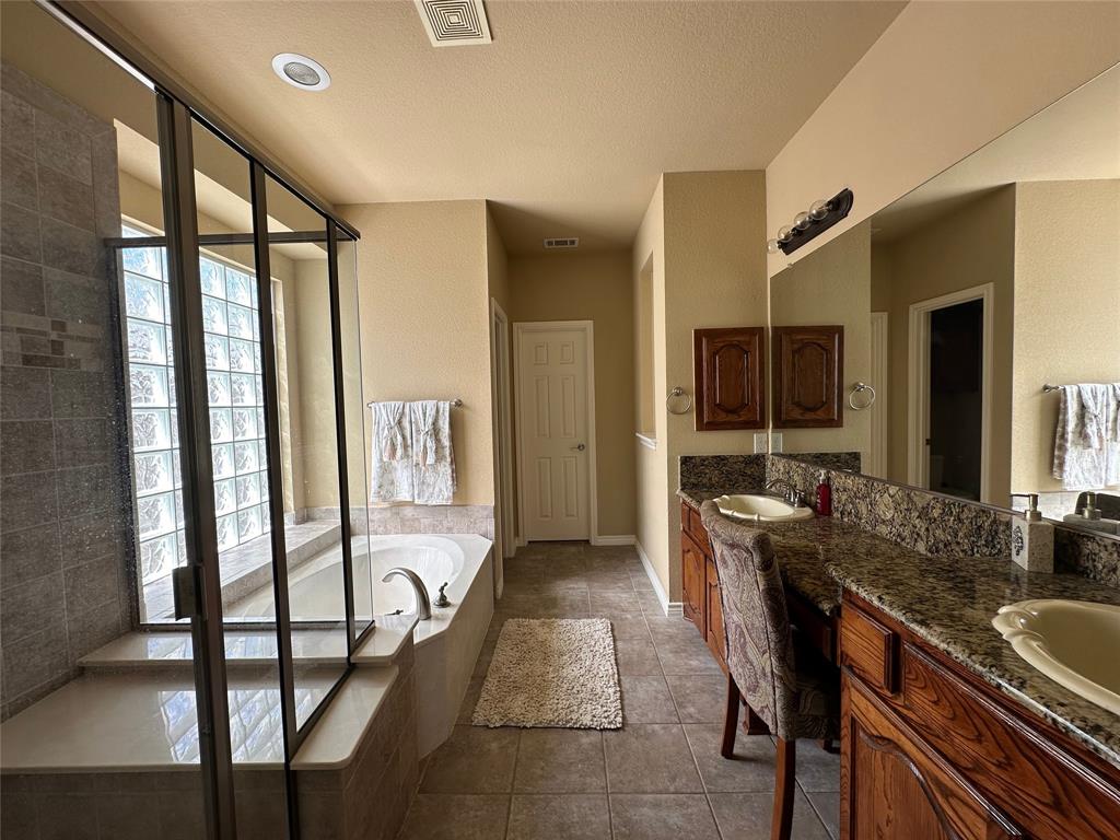 8912 Hawley Drive Property Photo 15