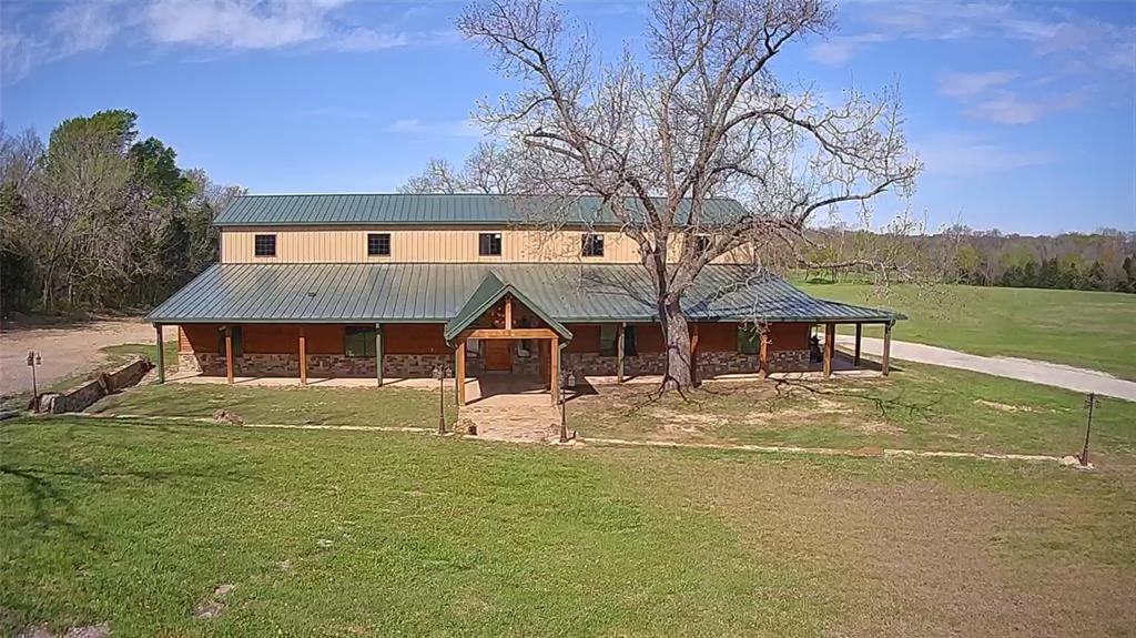 7101 County Road 1037 Property Photo 6