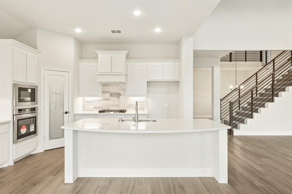 2316 Saint Andrews Way Property Photo 19