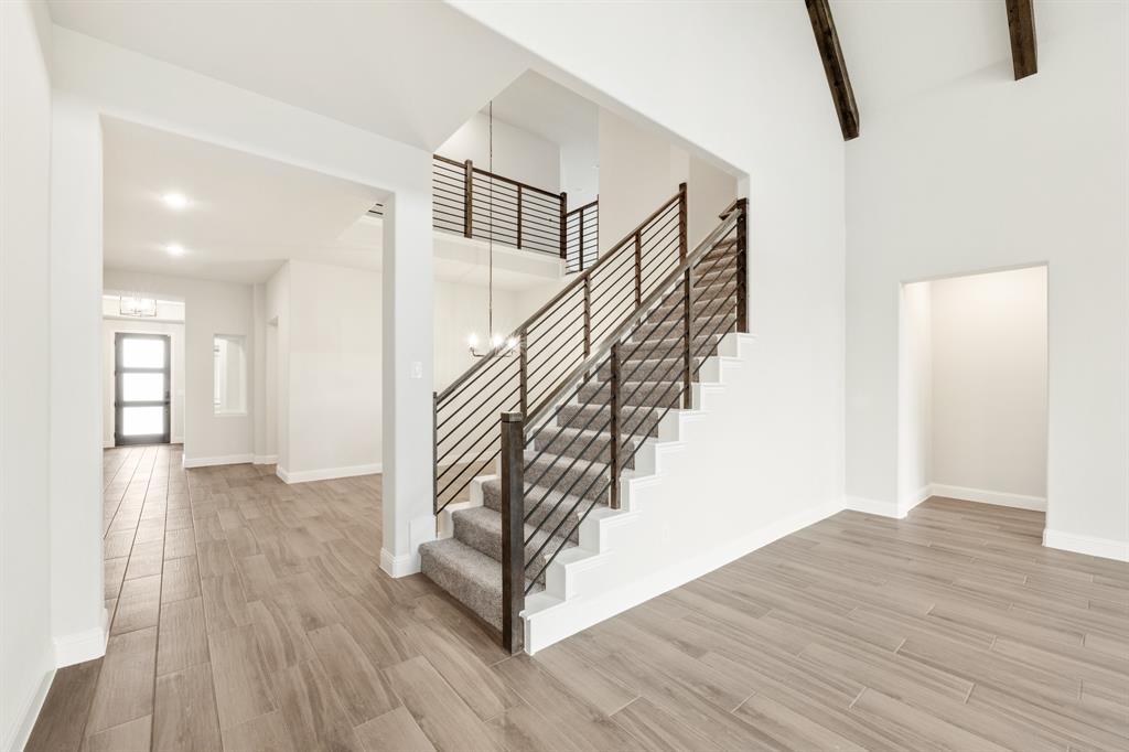 2316 Saint Andrews Way Property Photo 27