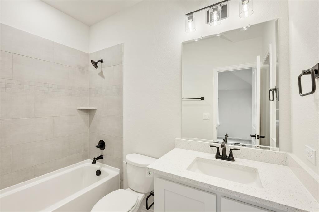 2316 Saint Andrews Way Property Photo 36