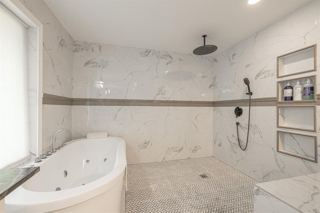 3209 W County Road 212 Property Photo 9