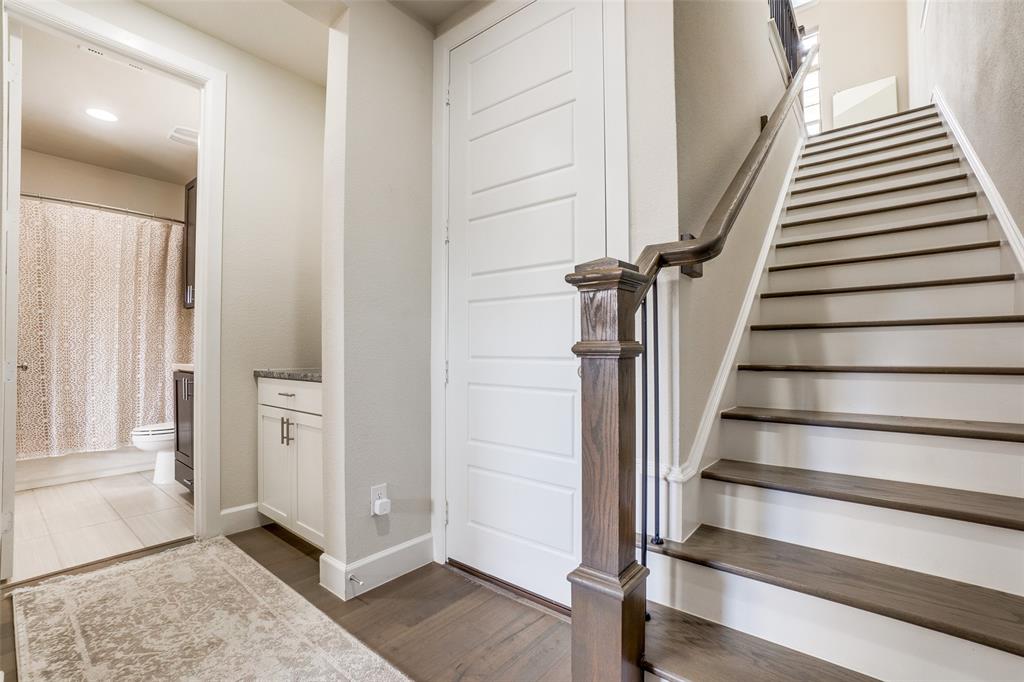 5823 Callisto Court Property Photo 3