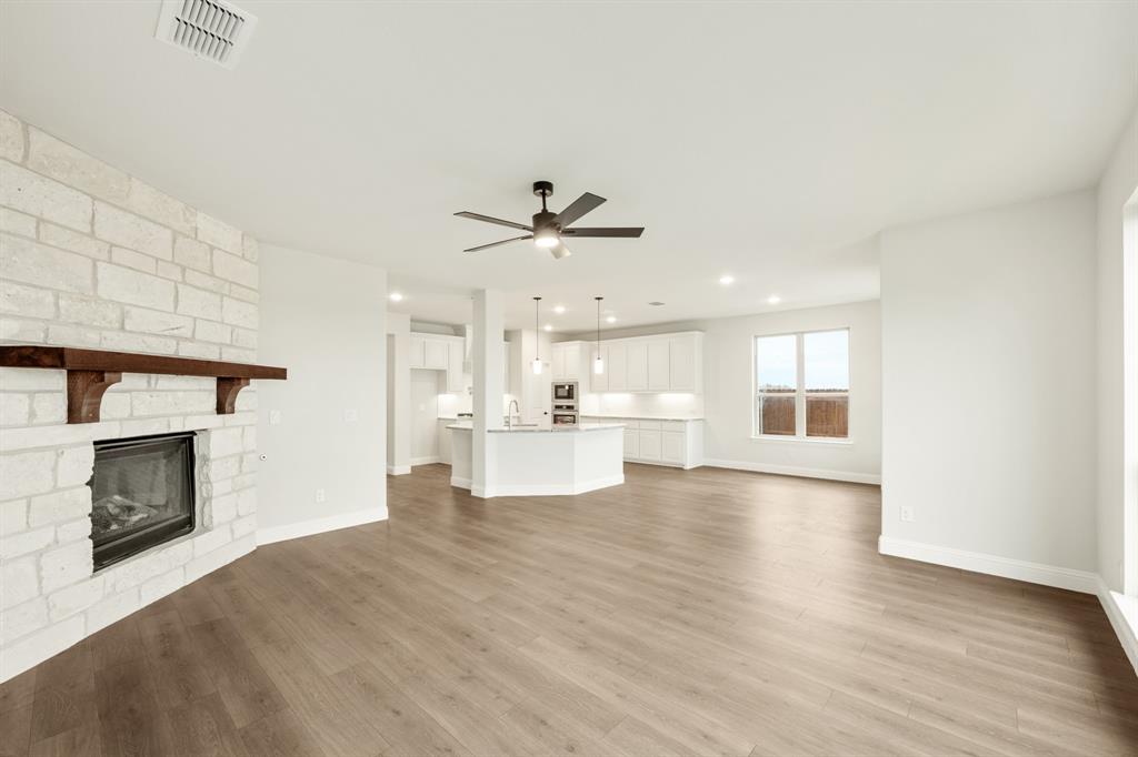 2304 Saint Andrews Way Property Photo 19