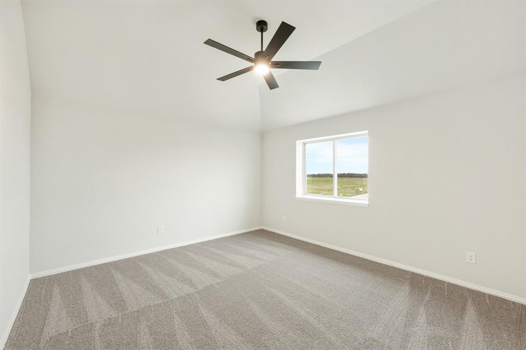 2304 Saint Andrews Way Property Photo 33