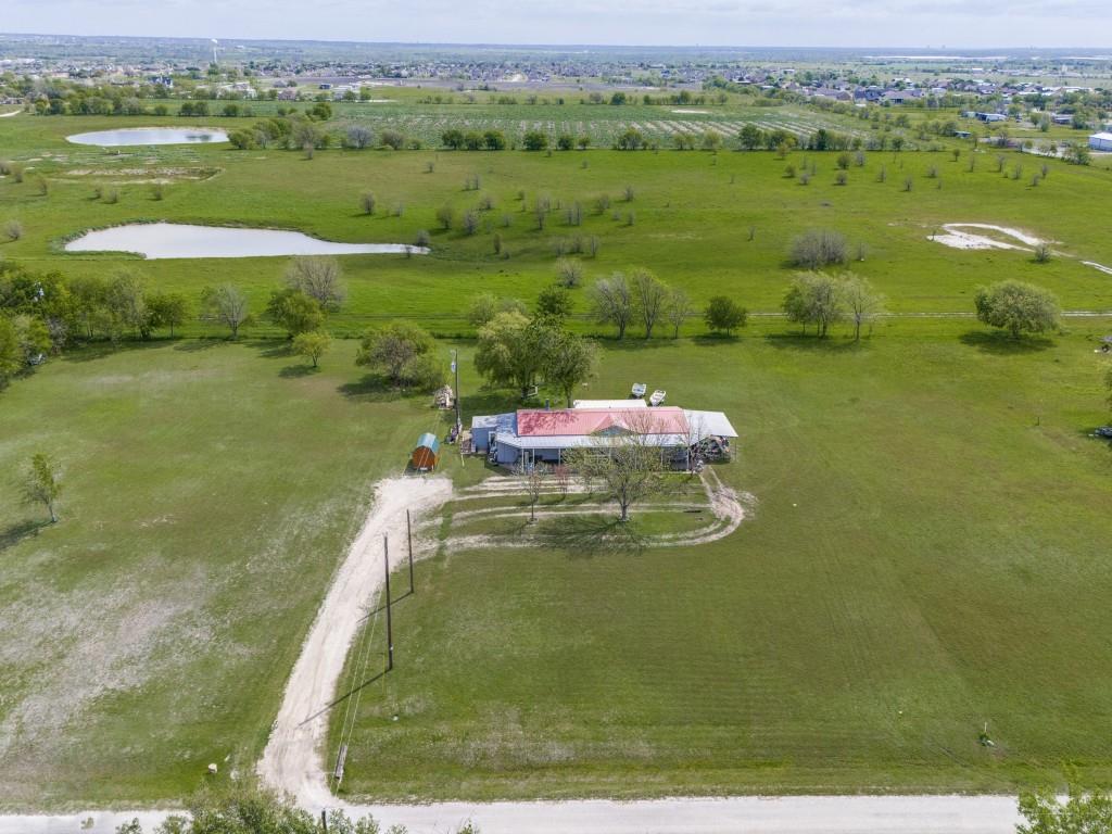 17553 Mary Polk Road Property Photo 2