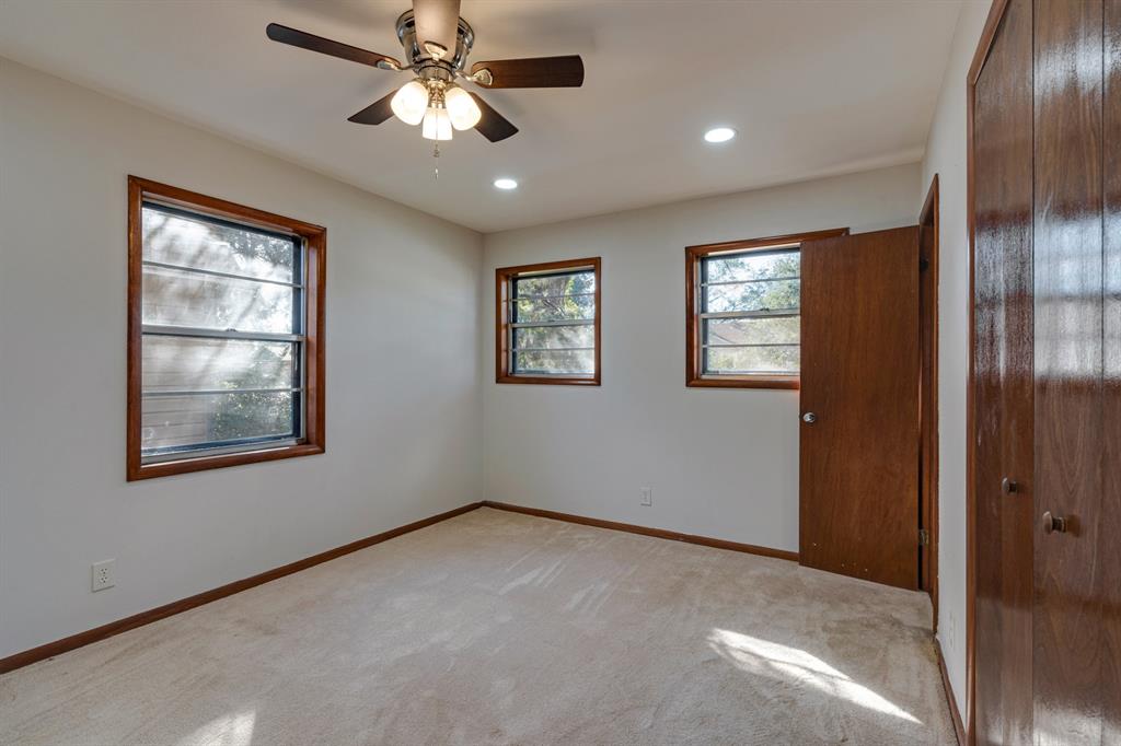 806 Se 5th Property Photo 14