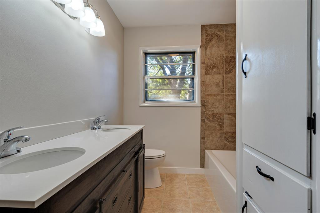 806 Se 5th Property Photo 19