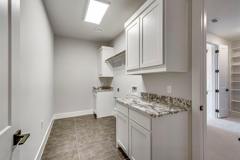 2451 Grant Michael Trail Property Photo 16