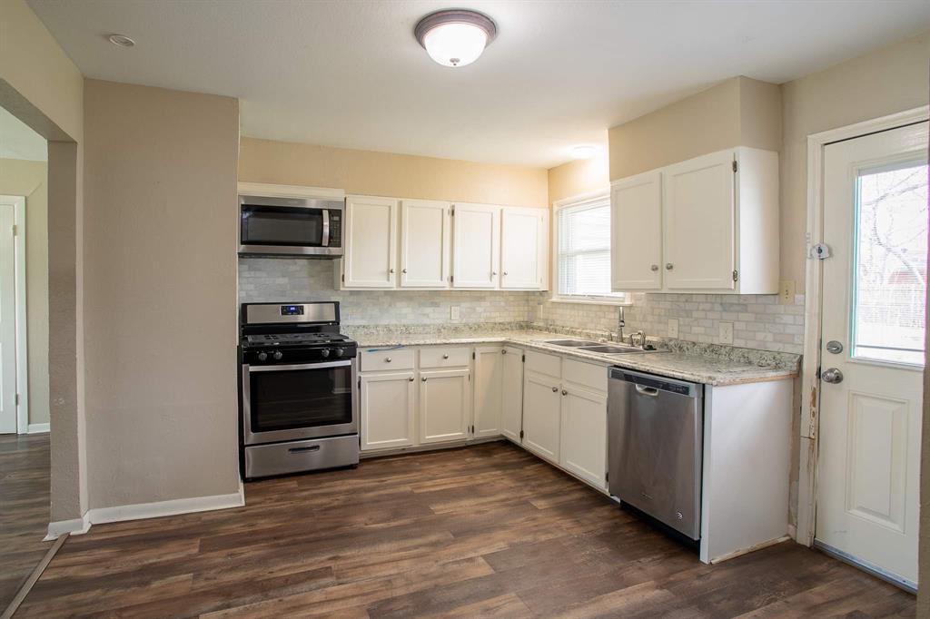 1410 Highland Street Property Photo 5