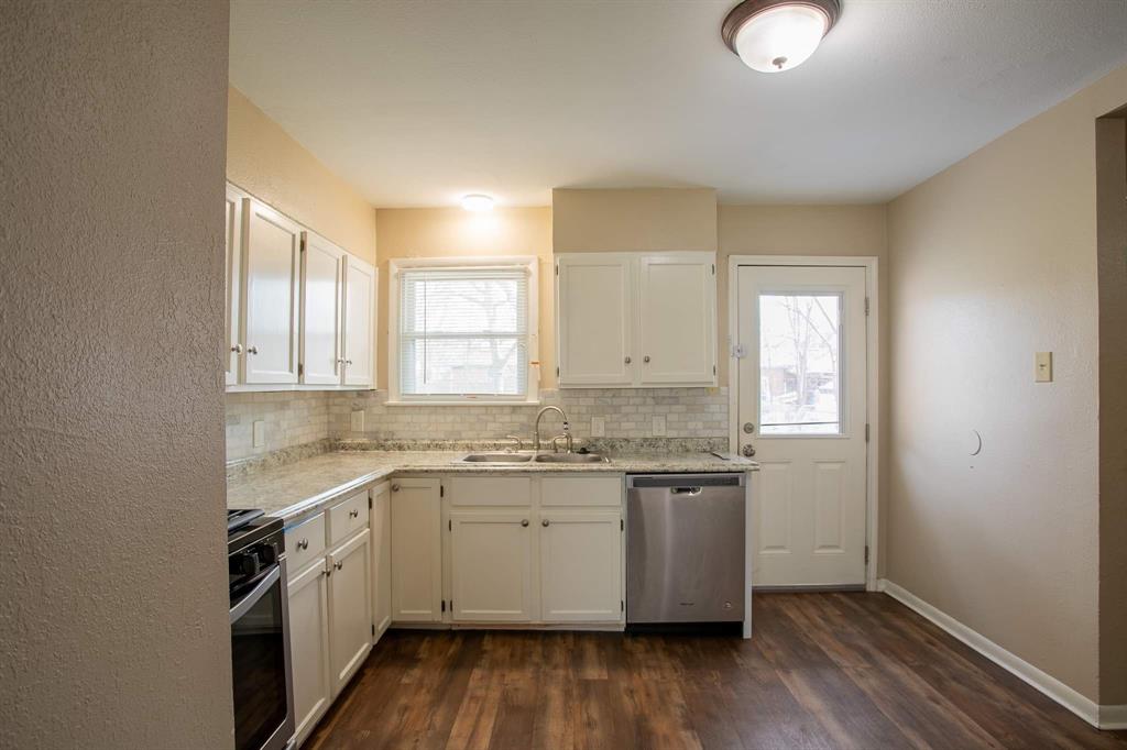 1410 Highland Street Property Photo 6