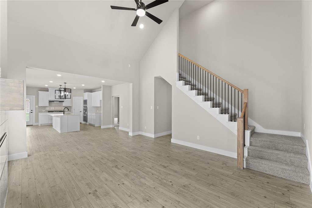 3108 Summer Rain Lane Property Photo 5