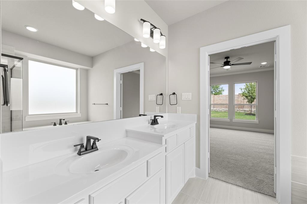 3108 Summer Rain Lane Property Photo 21