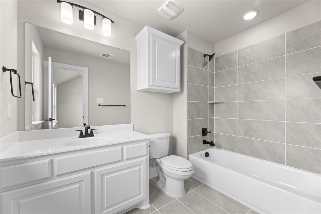 3108 Summer Rain Lane Property Photo 26