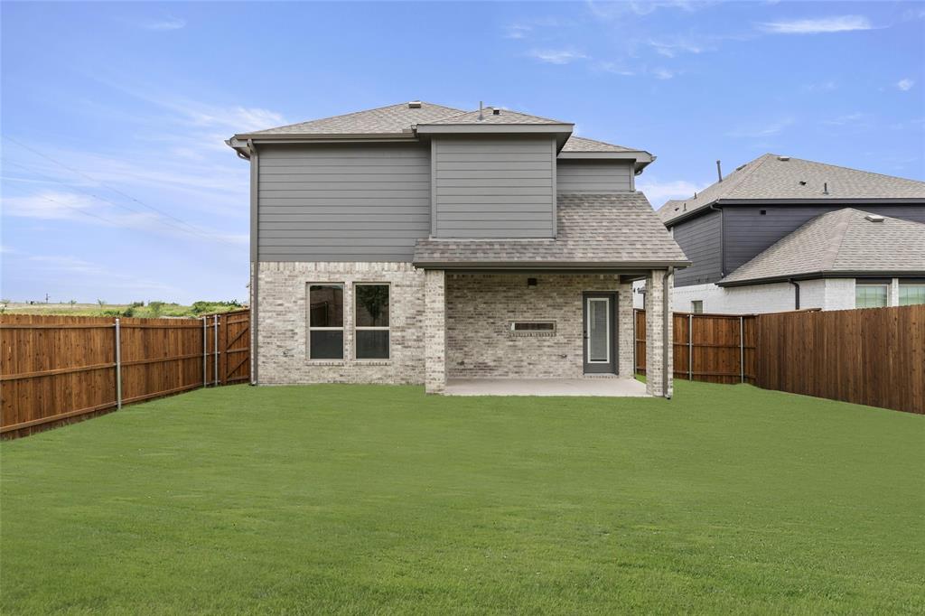 3108 Summer Rain Lane Property Photo 28