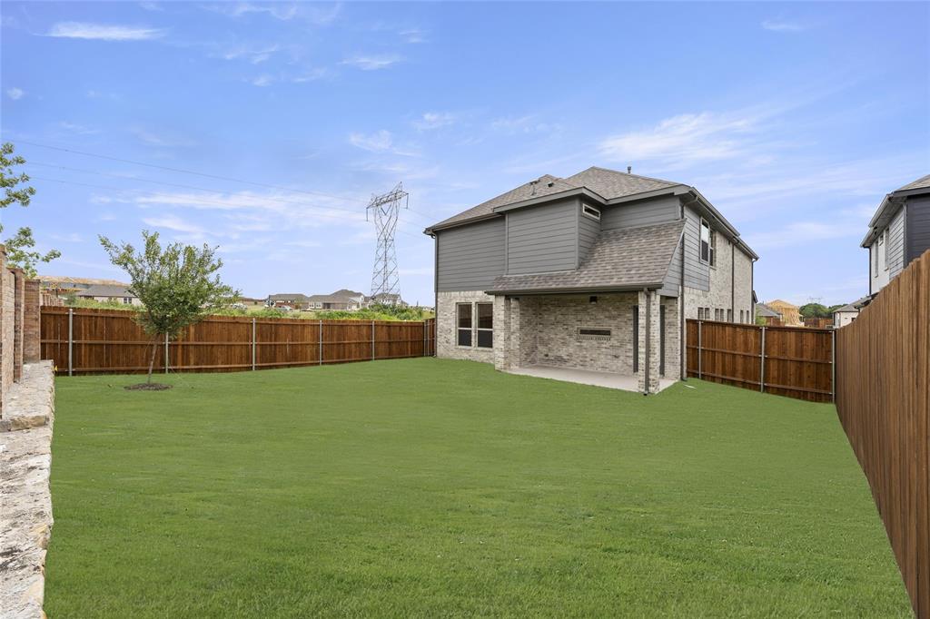 3108 Summer Rain Lane Property Photo 29