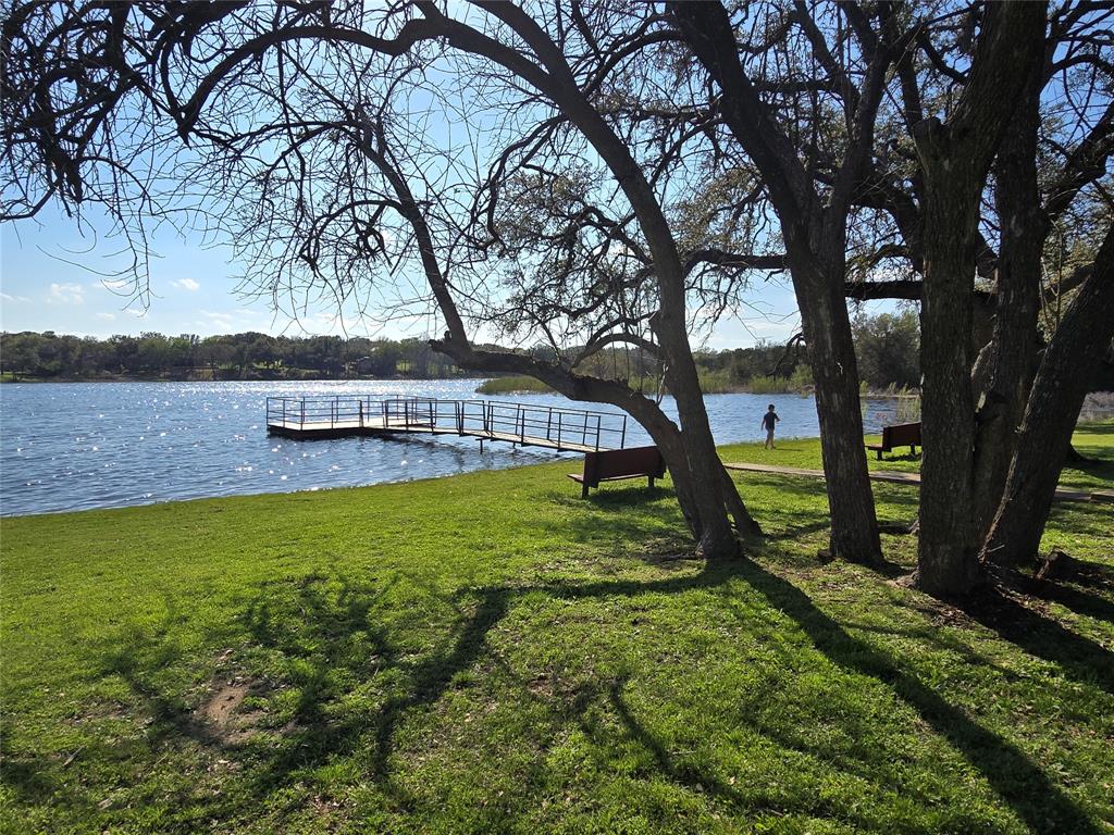 1684 Creekside Court Property Photo 9