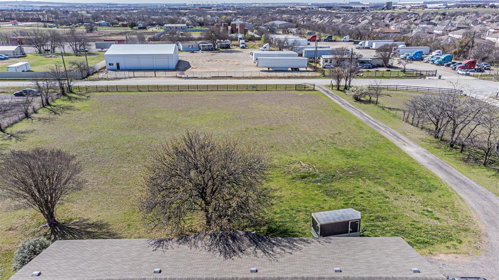 17375 Gaffield Road Property Photo 7