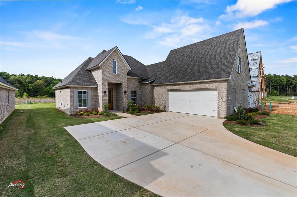 33 Turtle Creek Drive Property Photo 1
