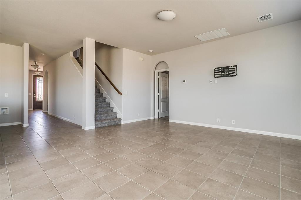 10501 Beacon Ridge Drive Property Photo 9