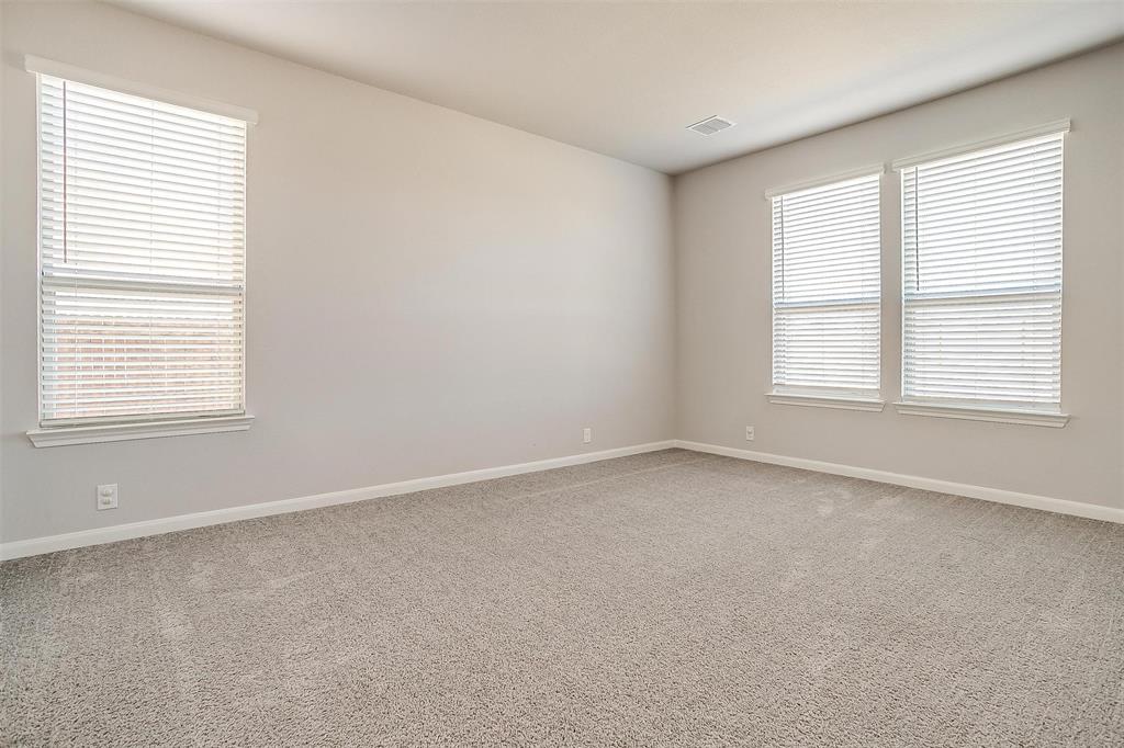 10501 Beacon Ridge Drive Property Photo 17