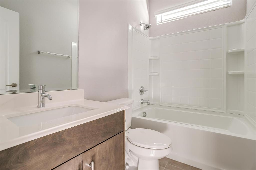 10501 Beacon Ridge Drive Property Photo 36