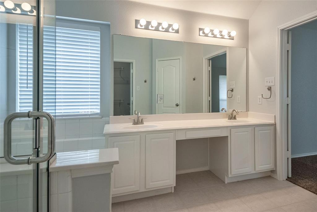 6013 Sidney Lane Property Photo 10