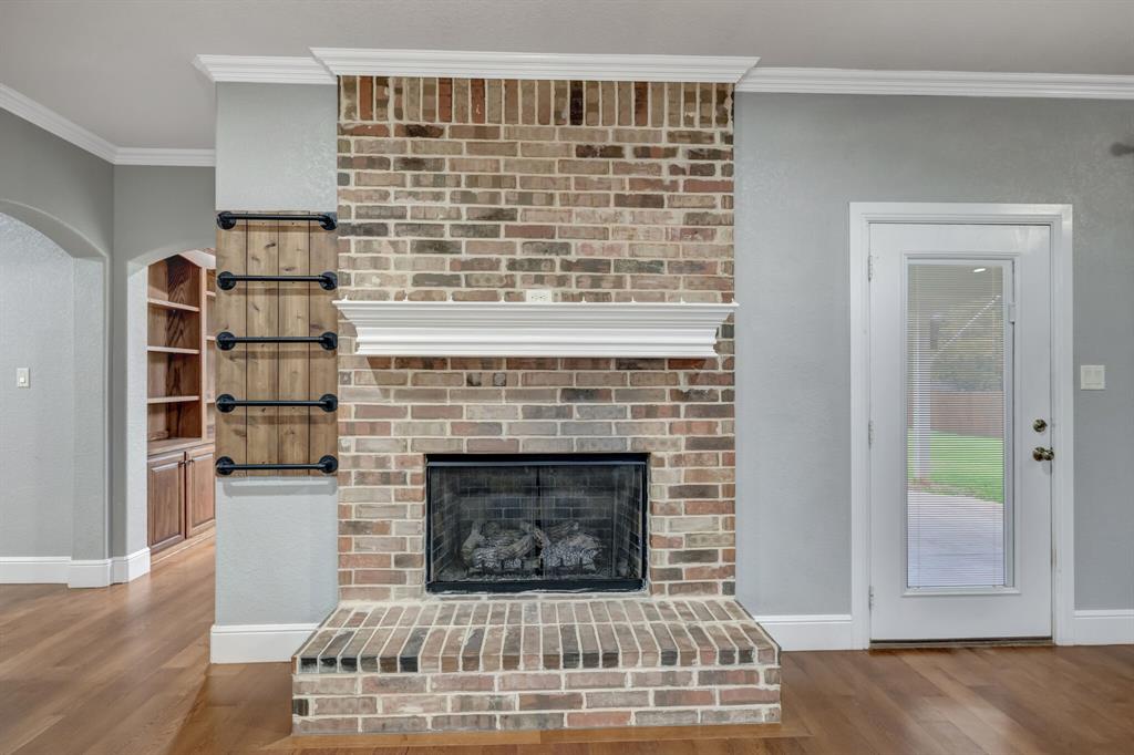 1420 Briar Crossing Drive Property Photo 8