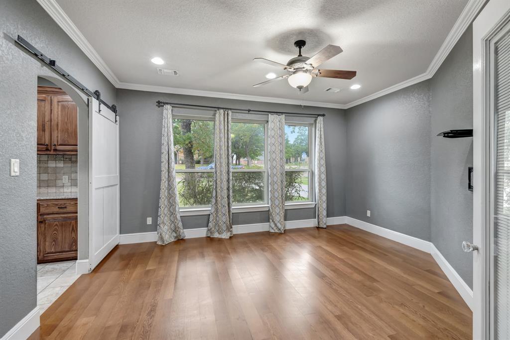 1420 Briar Crossing Drive Property Photo 9