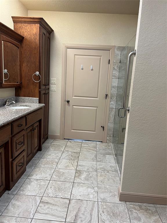 1420 Briar Crossing Drive Property Photo 18