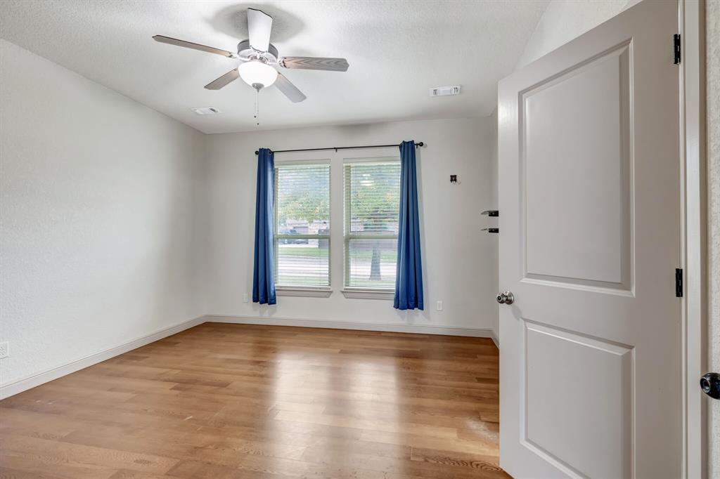 1420 Briar Crossing Drive Property Photo 24