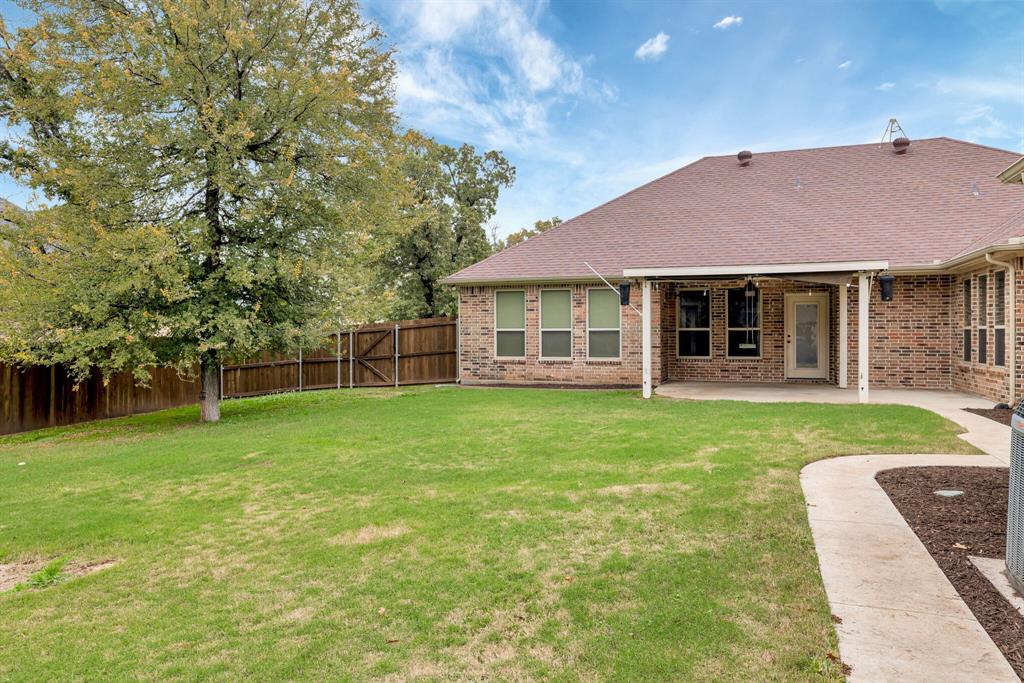 1420 Briar Crossing Drive Property Photo 30