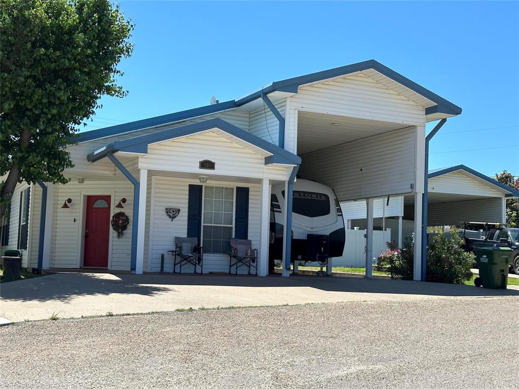 108 Big Bend Drive Property Photo 3