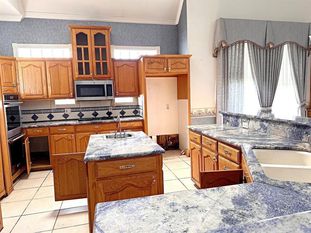 1301 Wyndmere Drive Property Photo 13