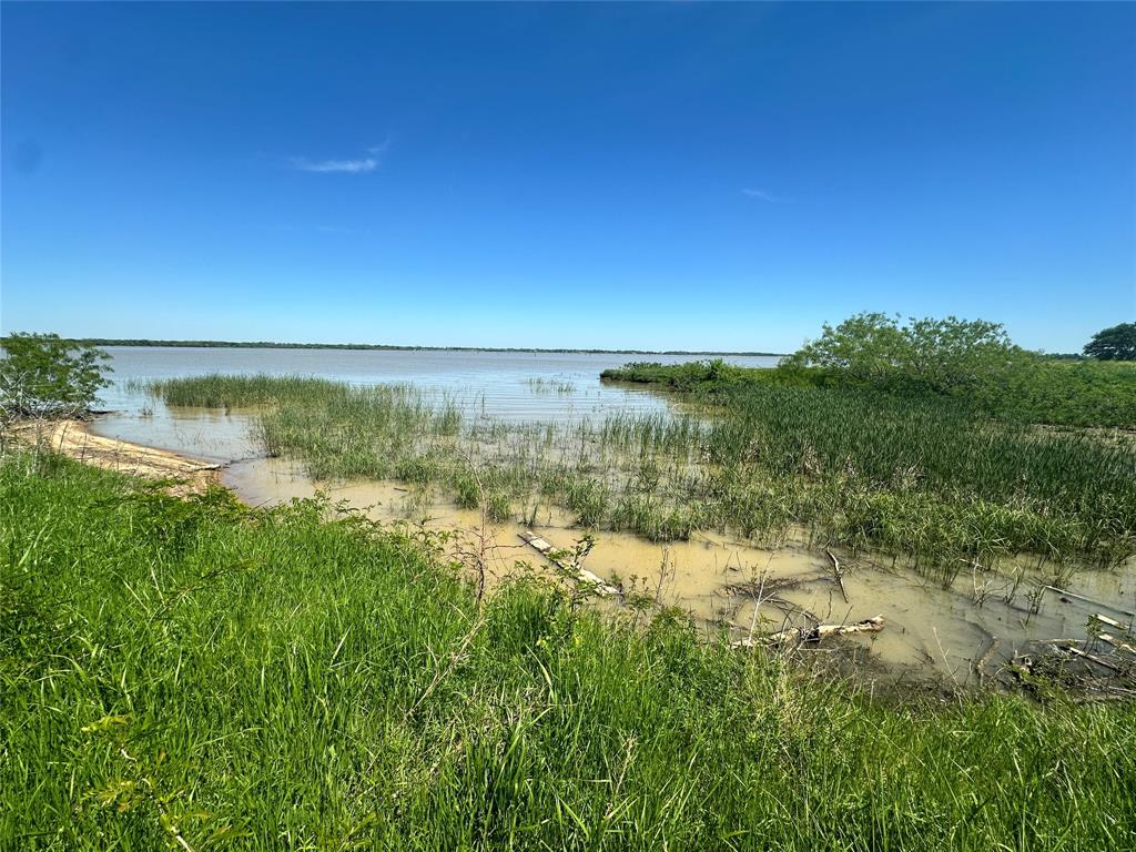 Lot 24 Edgewater Way Property Photo 8