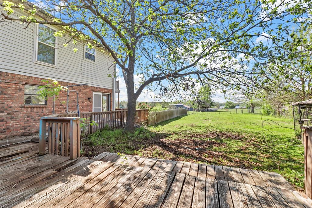 16426 Fm 1778 Property Photo 3