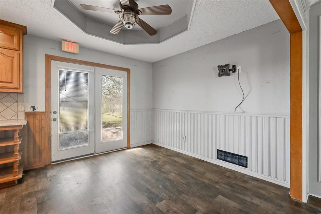 16426 Fm 1778 Property Photo 7