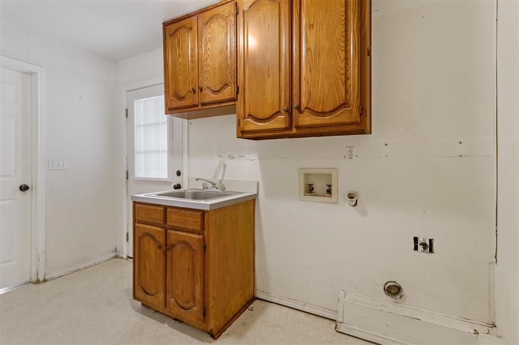 16426 Fm 1778 Property Photo 11