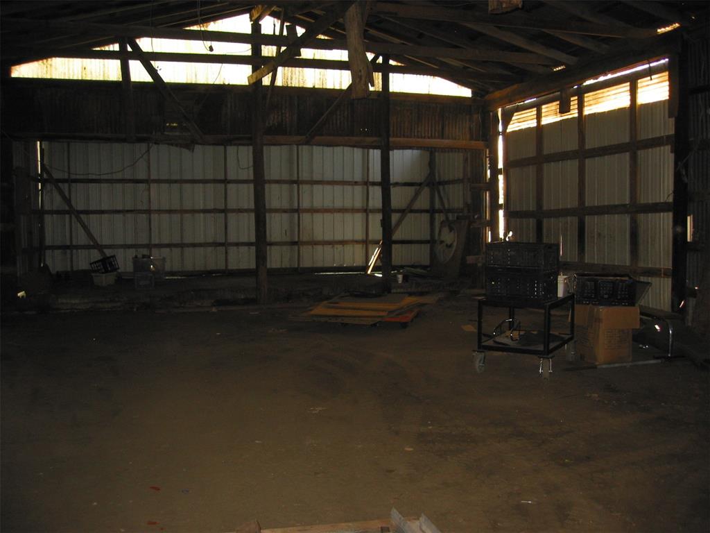 303 Augustus Street Property Photo 5