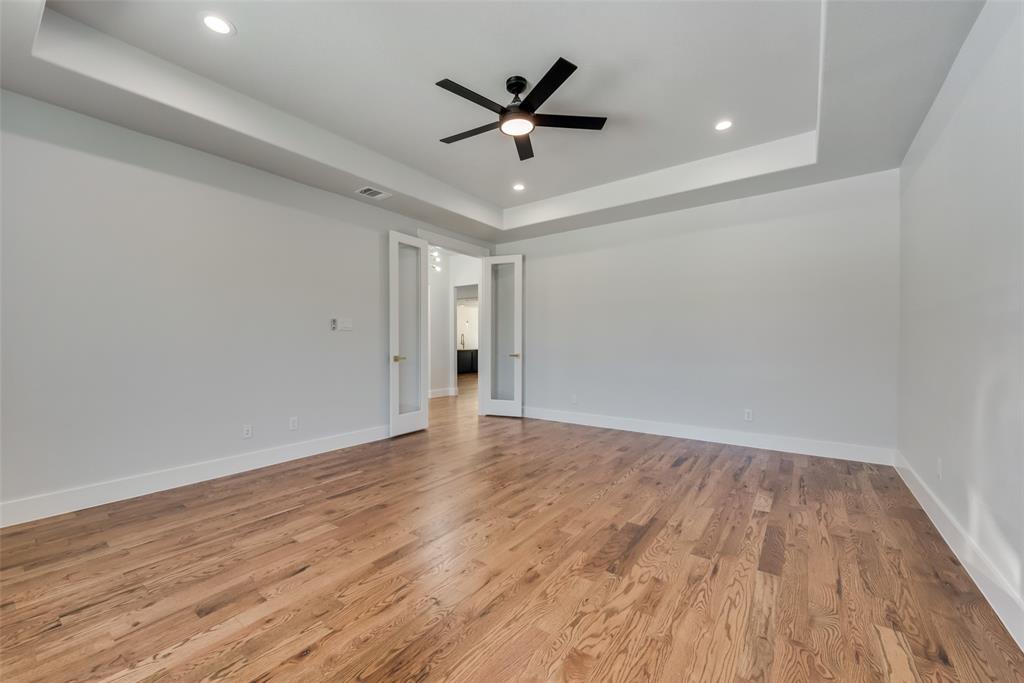 2206 High Pointe Drive Property Photo 23