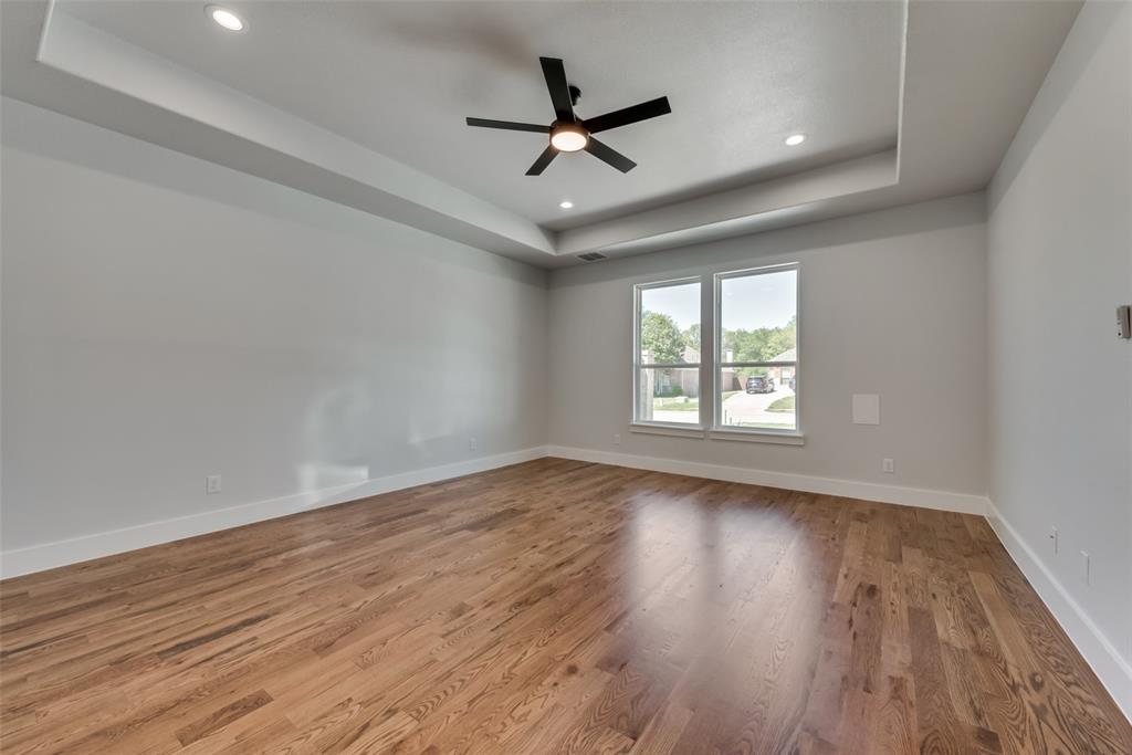 2206 High Pointe Drive Property Photo 24
