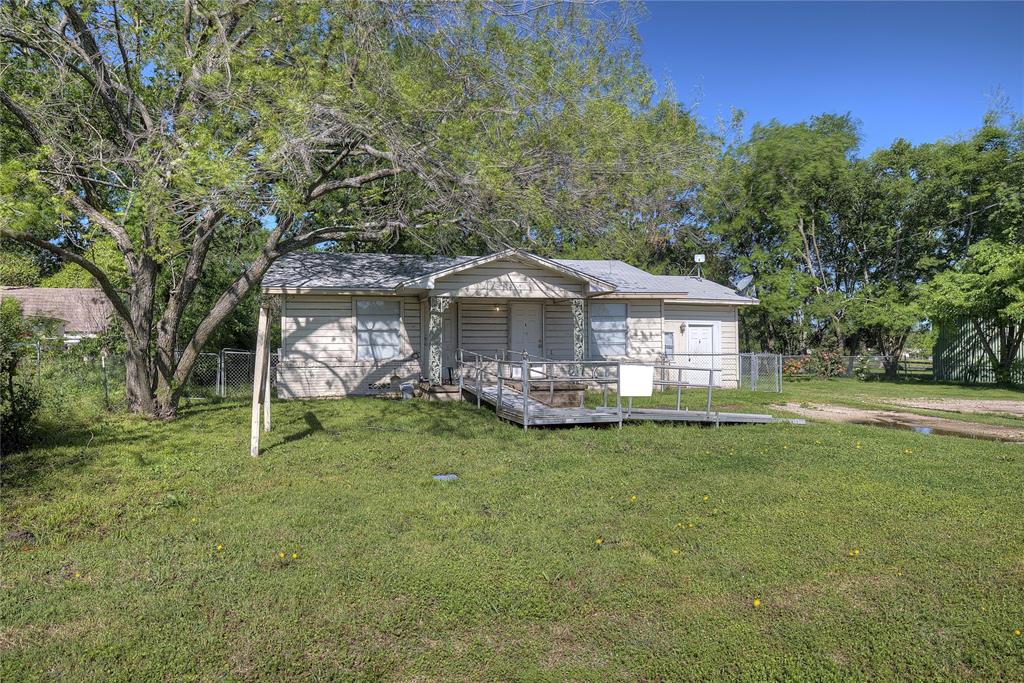 8782 State Highway 34 Property Photo 2