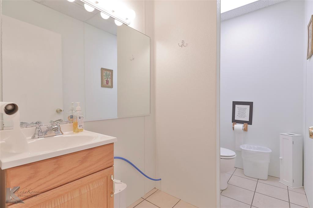 5843 Us-83 Property Photo 5