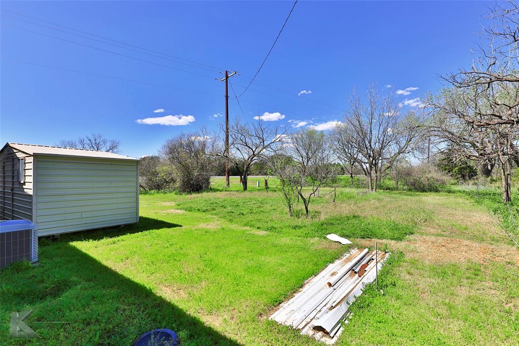5843 Us-83 Property Photo 27