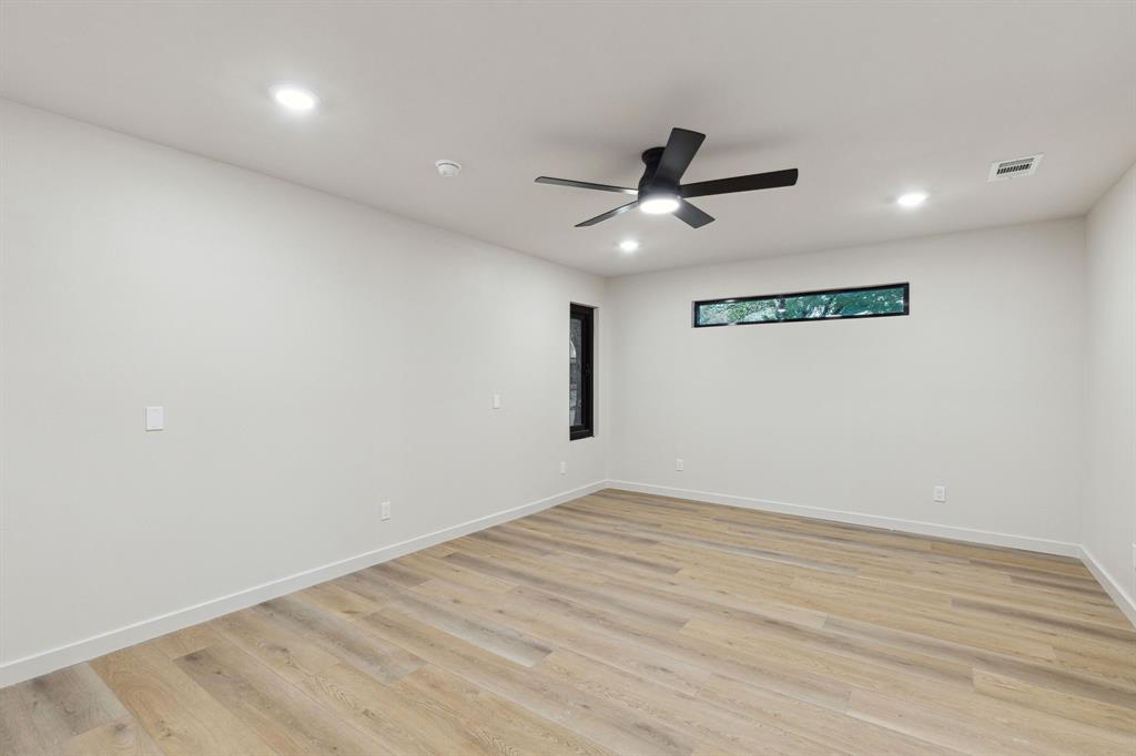 5200 Byers Avenue Property Photo 13