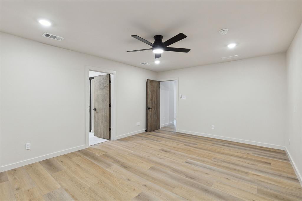 5200 Byers Avenue Property Photo 15