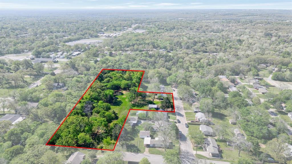 1830 Clark Drive Property Photo 1