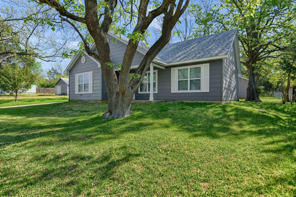1830 Clark Drive Property Photo 4