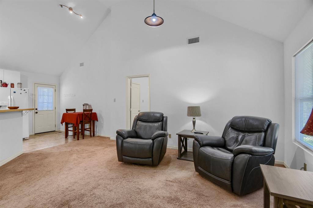 1830 Clark Drive Property Photo 9