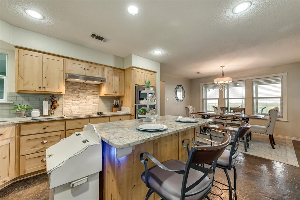 210-215 Southard Drive Property Photo 15